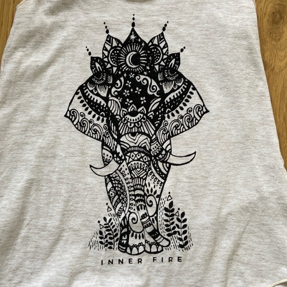 SWEAT SOCIETY Inner Fire tank Sz S - Picture 2 of 5